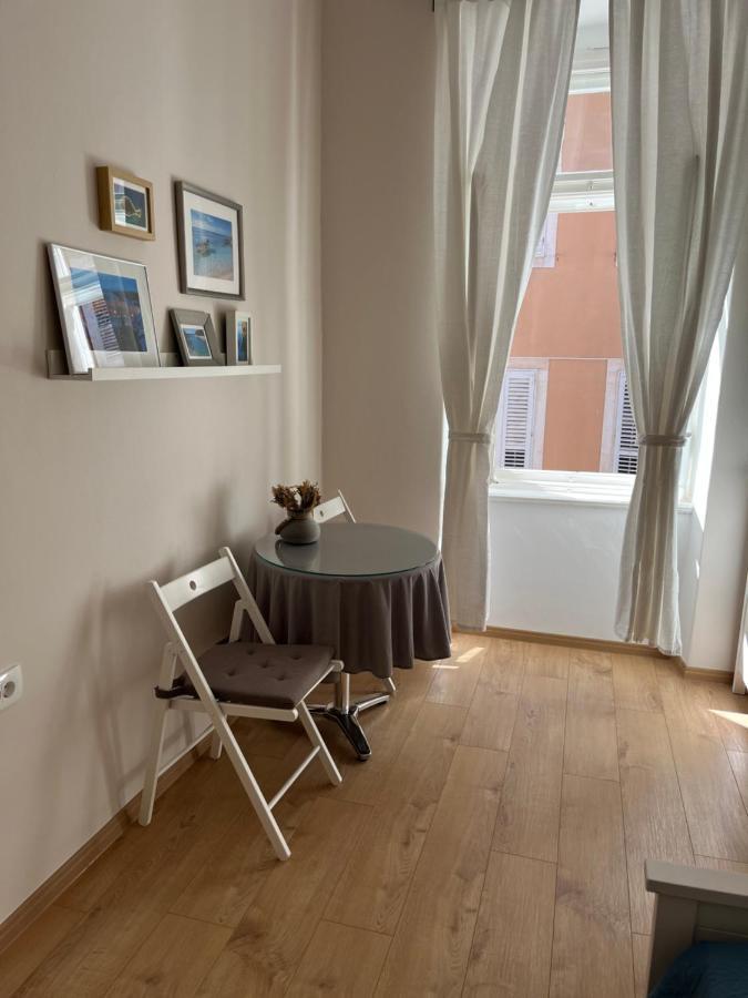 Apartment Check In Pula Eksteriør billede